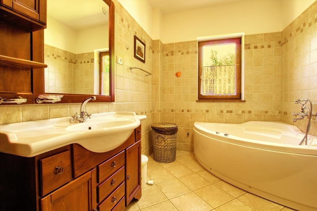 Holiday Home Sarita Šišan Екстериор снимка
