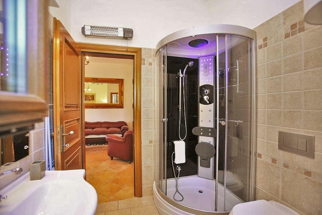 Holiday Home Sarita Šišan Екстериор снимка